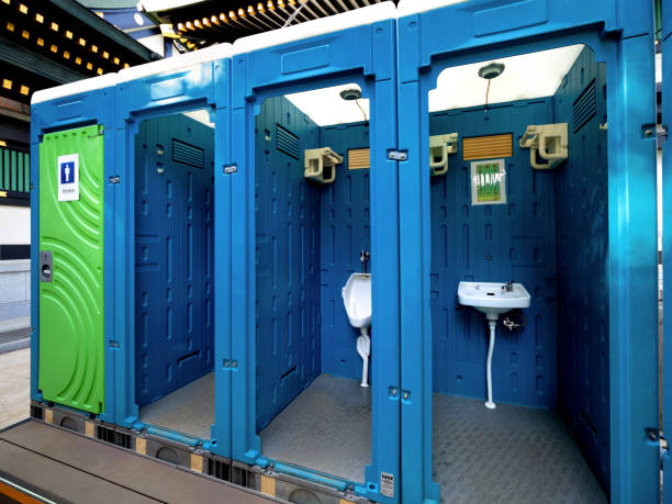 Best Porta potty delivery and setup  in Queens Gate, PA