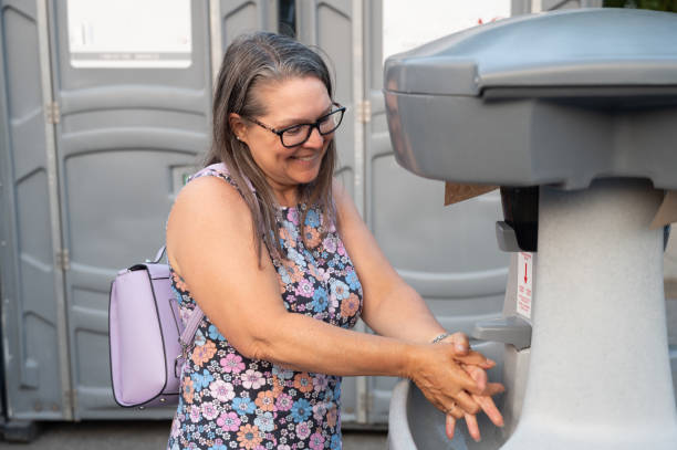 Best Construction site porta potty rental  in Queens Gate, PA